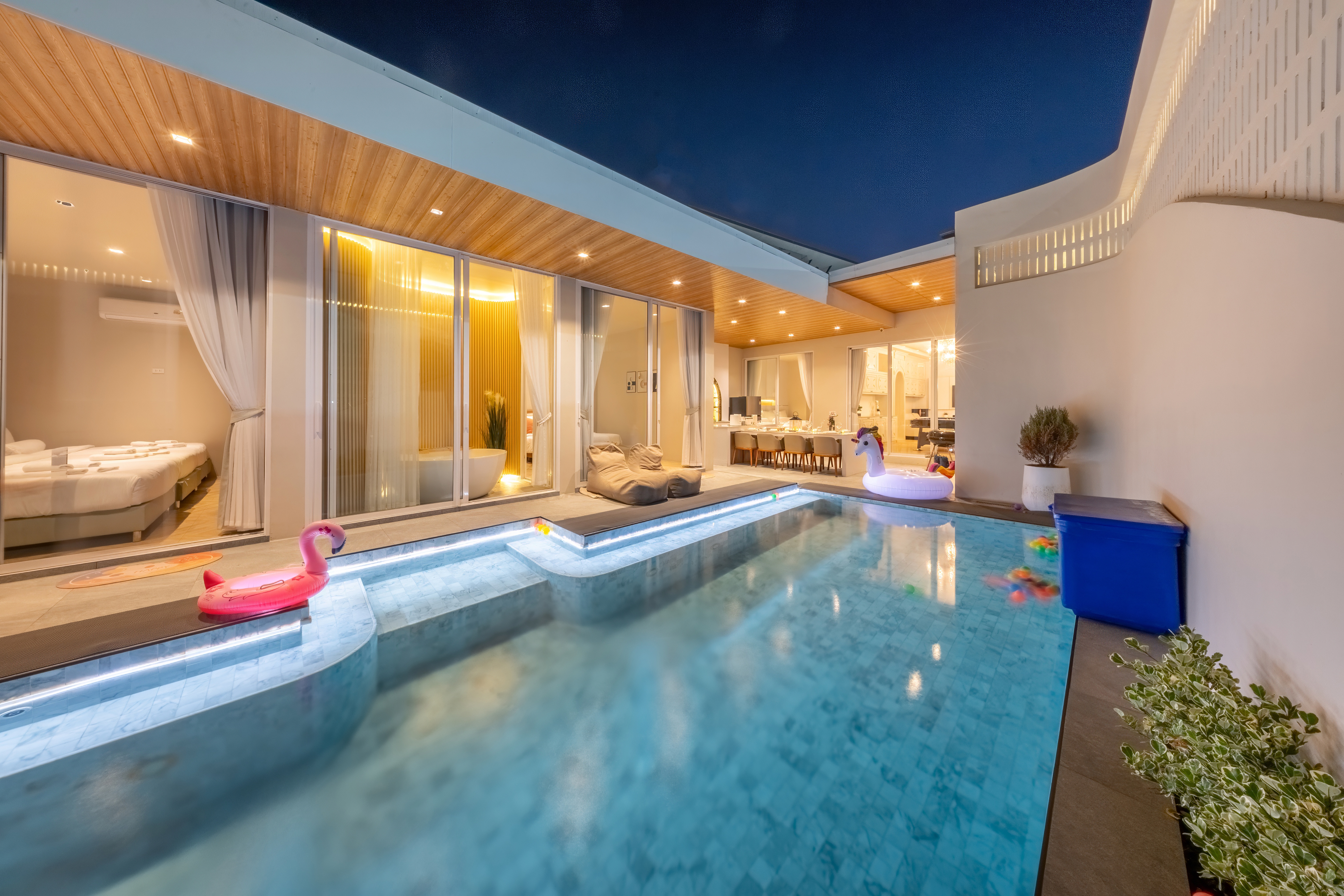 THE CURVE POOLVILLA BANGSAEN gallery 4