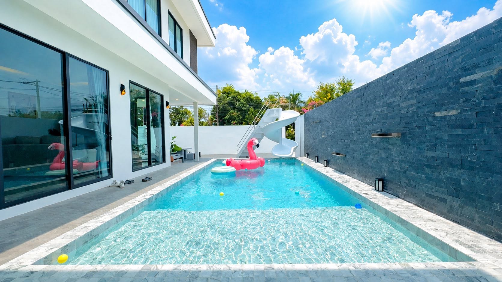 Ticha PoolVilla Bangsaen gallery 2